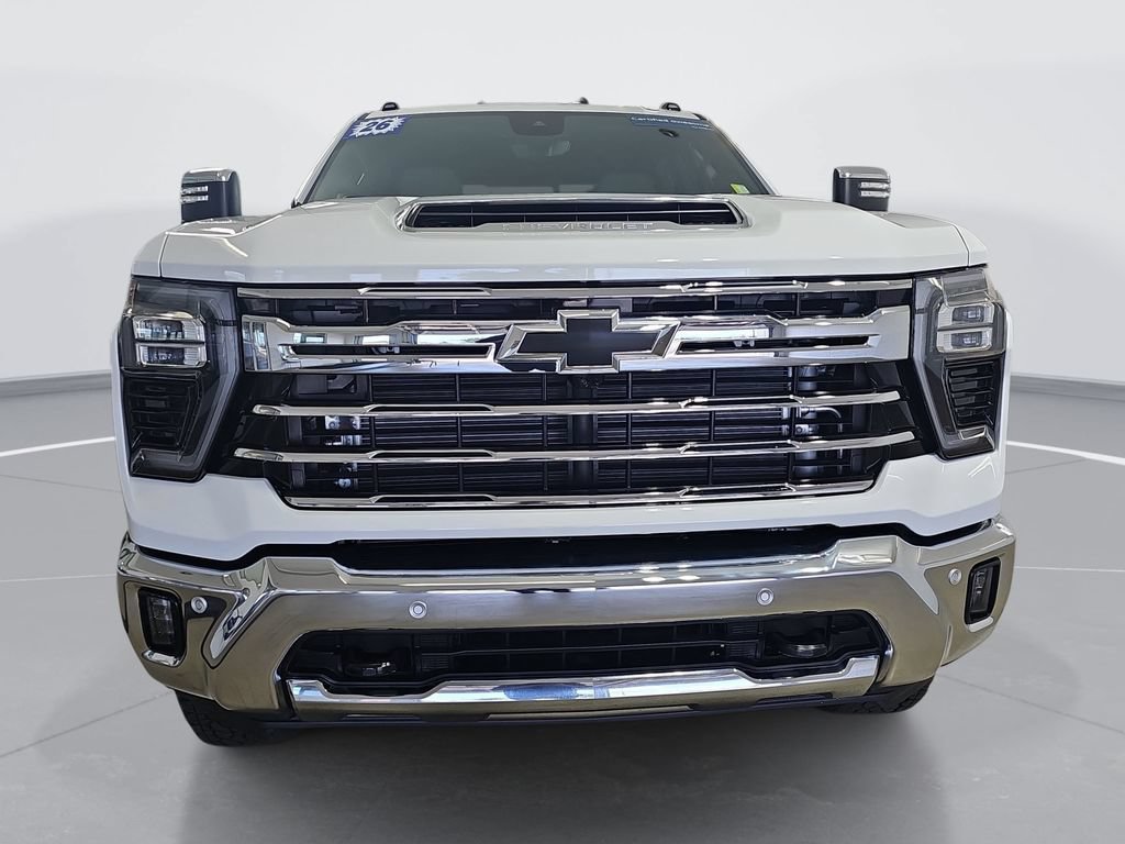 Certified 2026 Chevrolet Silverado 3500 LTZ w/ LTZ Premium Package AWD/4WD image 10