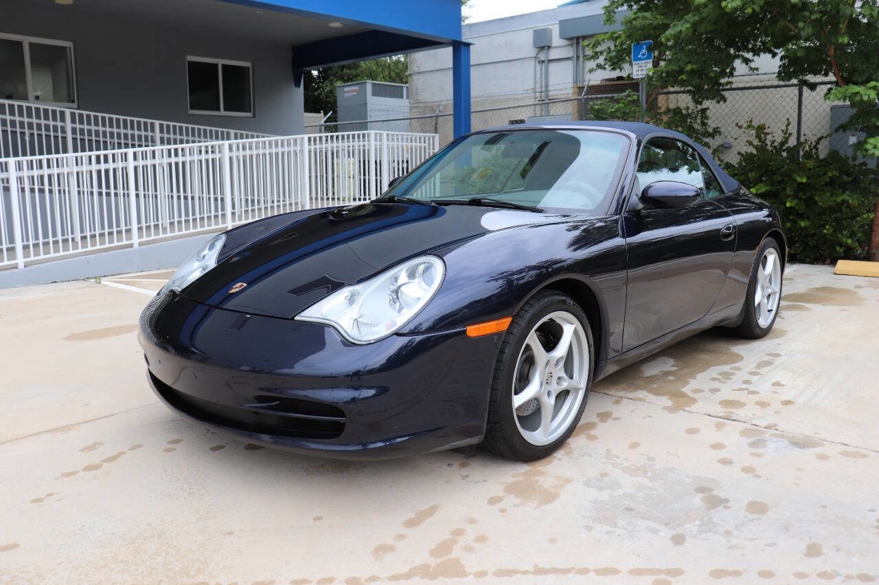 Used 2003 Porsche 911 Carrera image 3