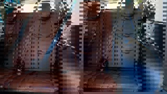 Used 2019 Cadillac Escalade ESV Premium Luxury image 71