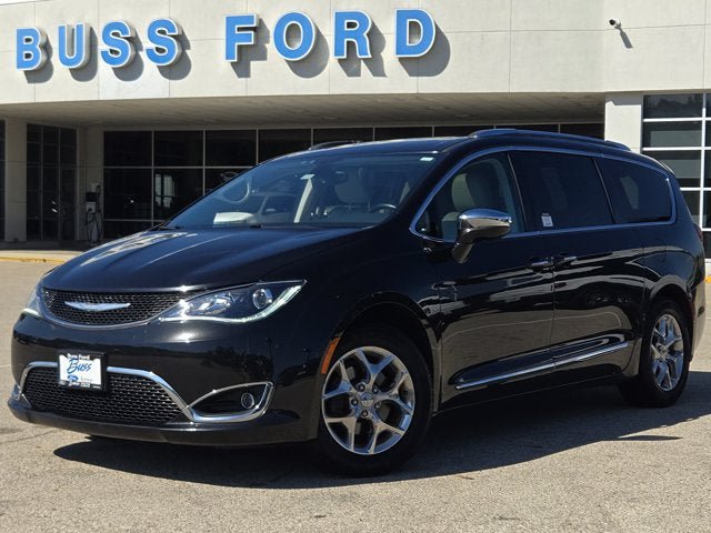 Used 2017 Chrysler Pacifica Limited