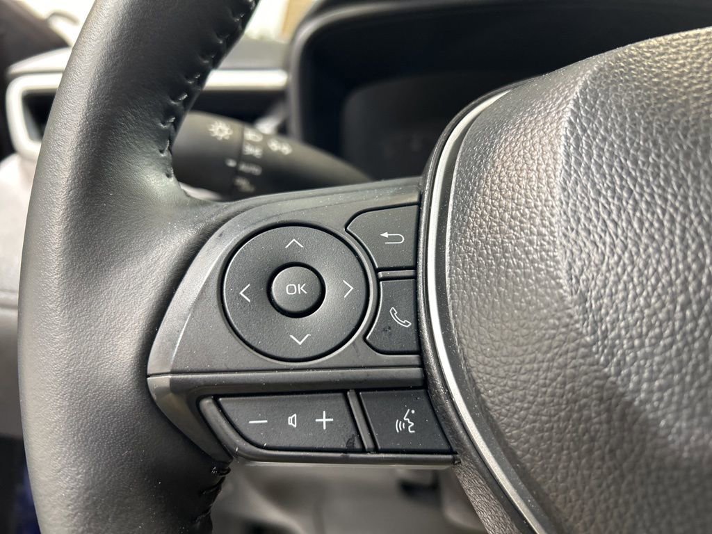 Used 2025 Toyota Corolla Cross AWD Hybrid image 24