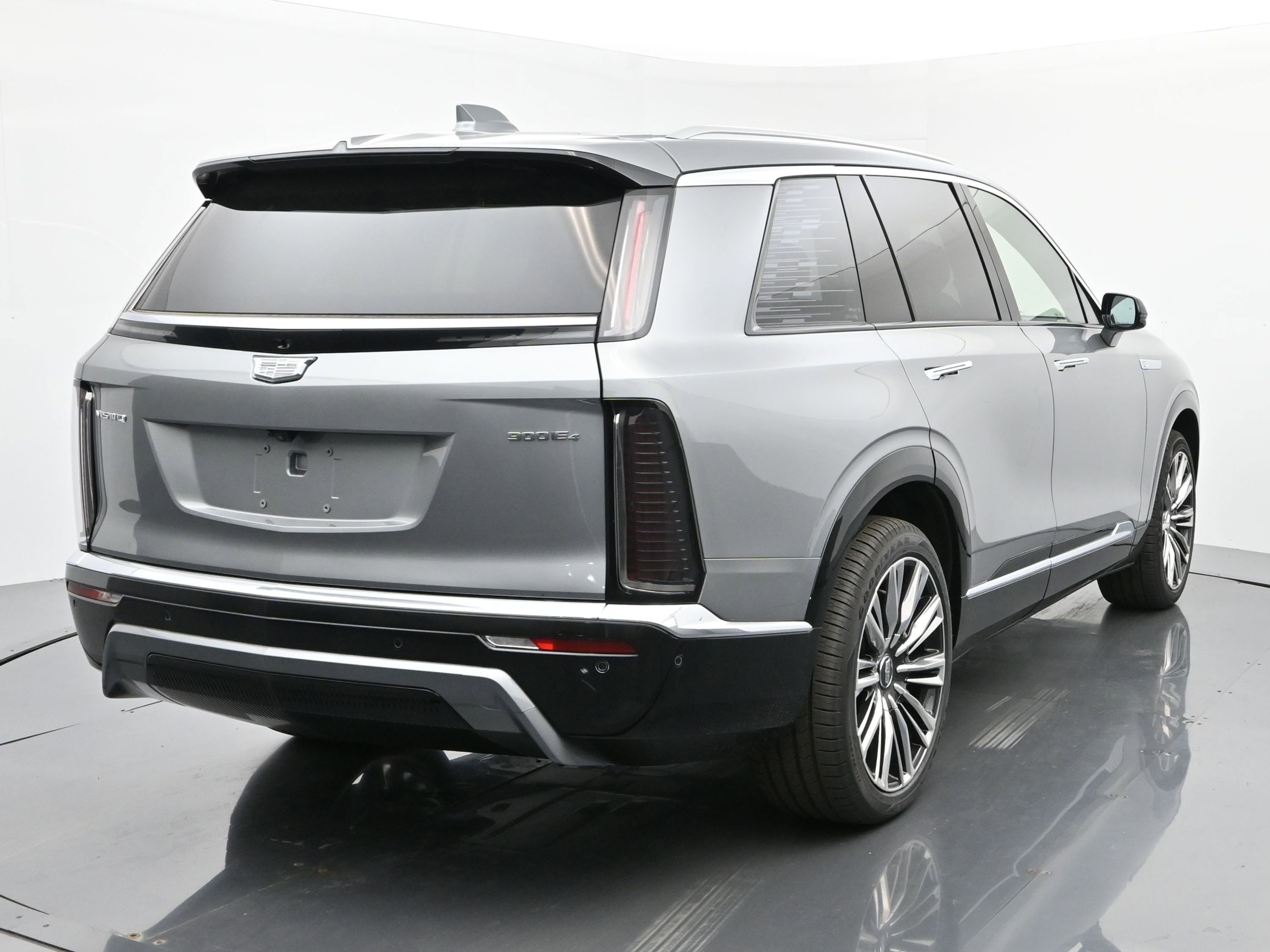 New 2026 Cadillac Vistiq Premium Luxury w/ LPO, Floor Liner Package image 5