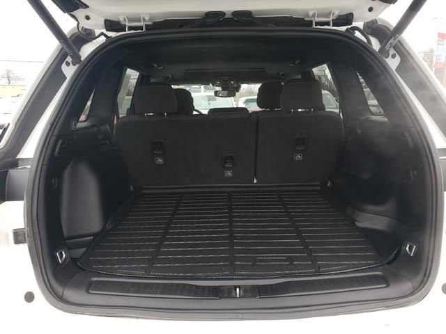 Used 2024 Jeep Grand Cherokee Laredo X w/ Luxury Tech Group I AWD/4WD image 5