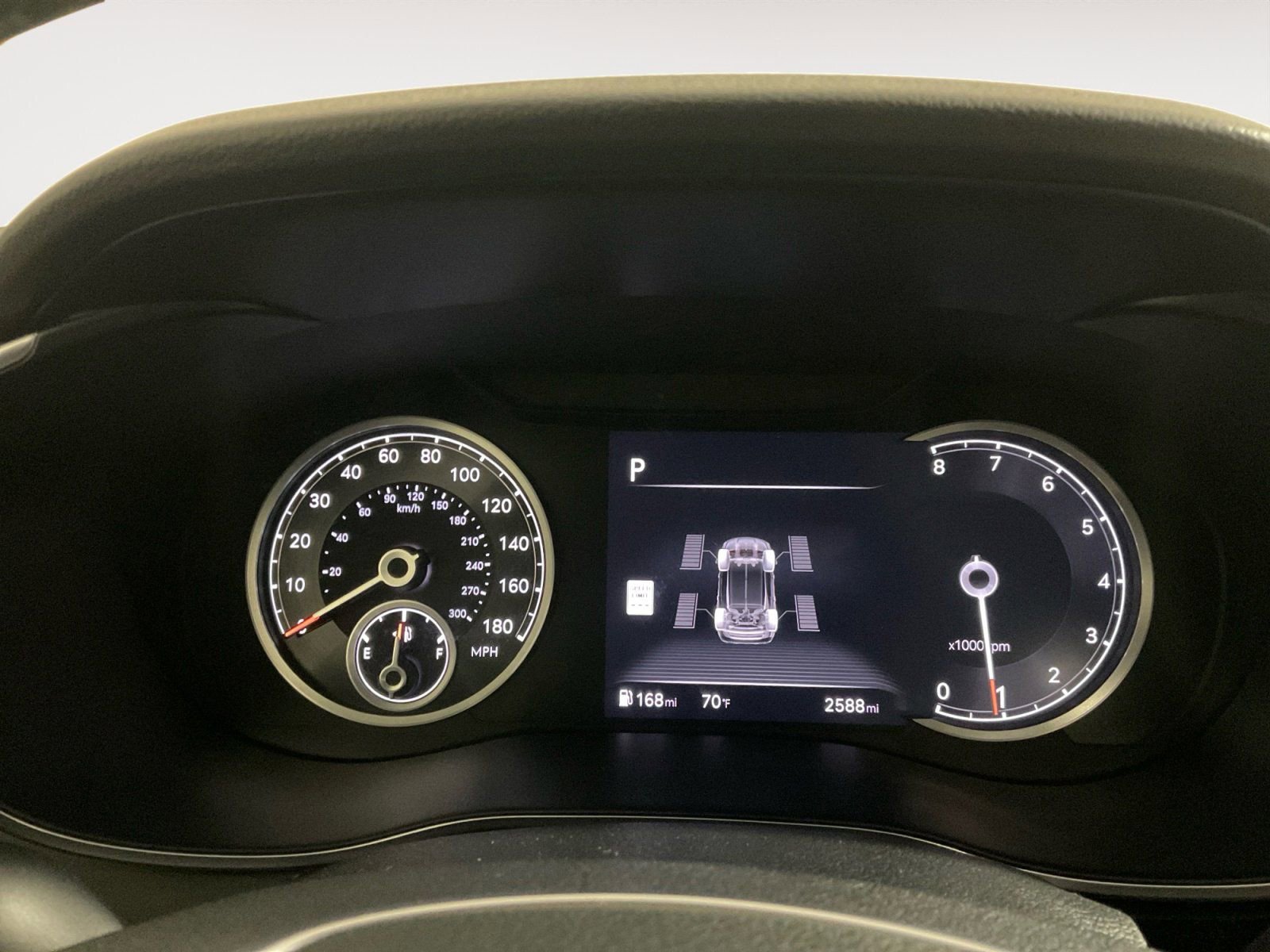 Used 2026 Genesis G70 2.5T Prestige image 19