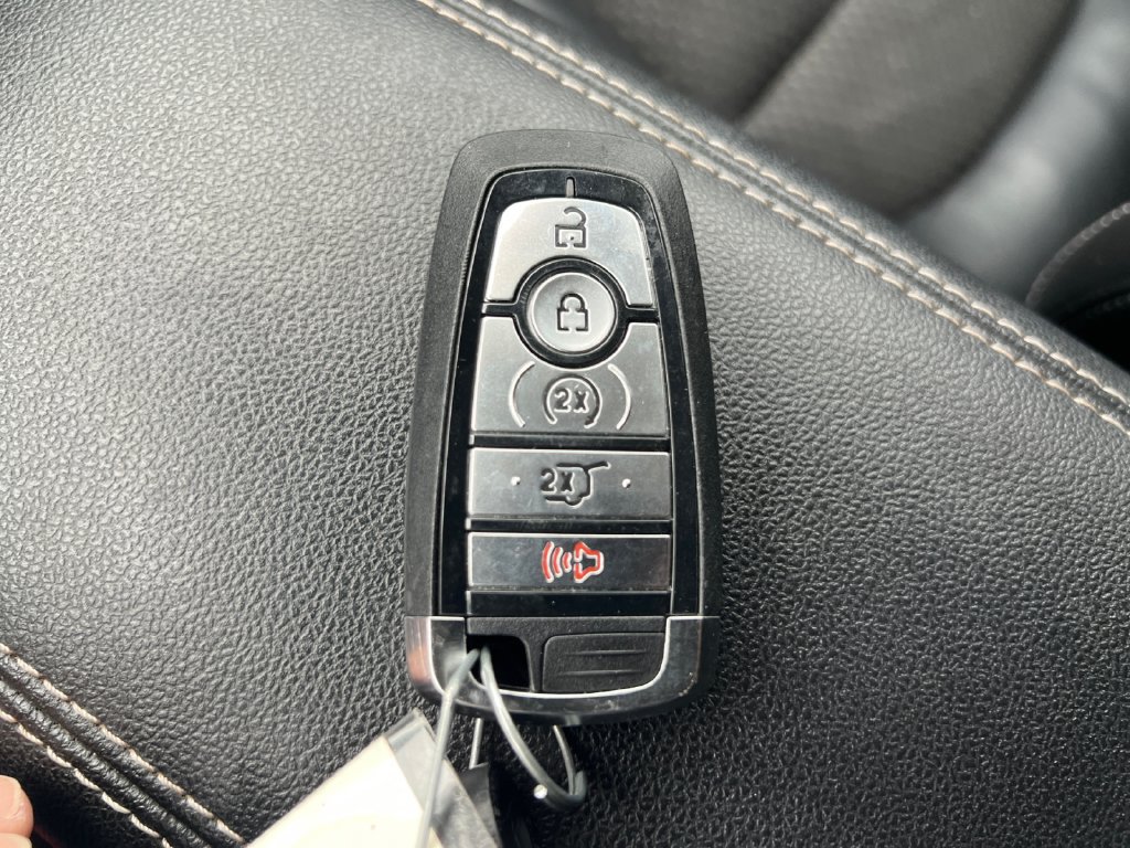 Used 2023 Ford Escape SE FWD image 33