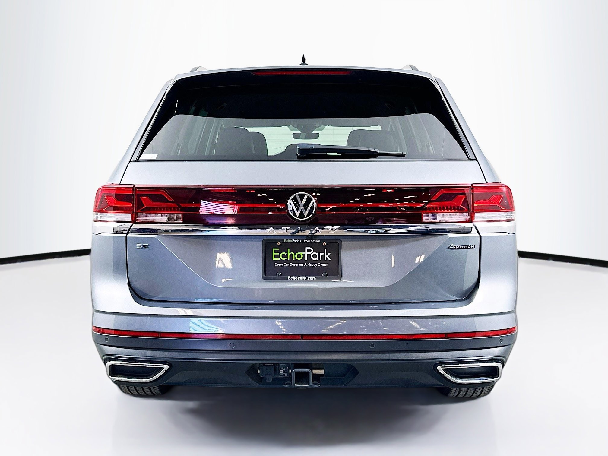 Used 2025 Volkswagen Atlas SE image 7