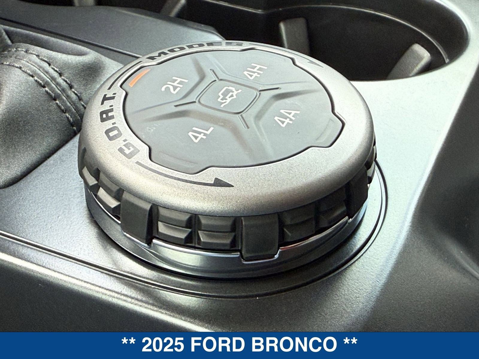 New 2025 Ford Bronco Badlands image 58