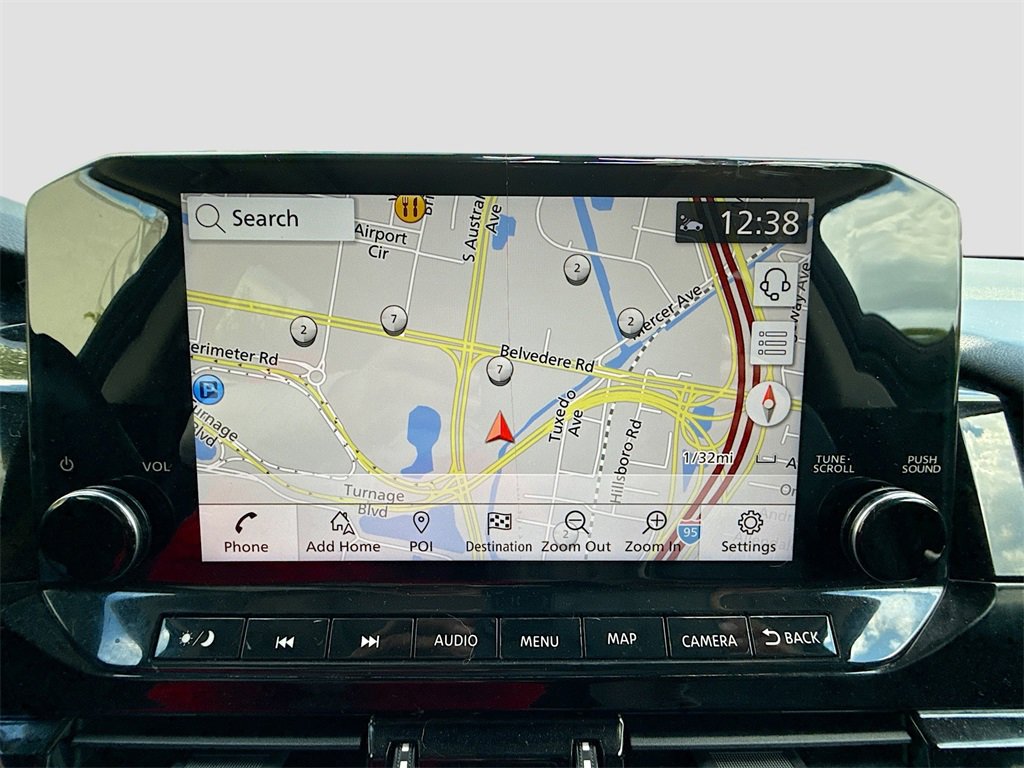 Used 2022 Nissan Pathfinder Platinum w/ Cargo Package image 14