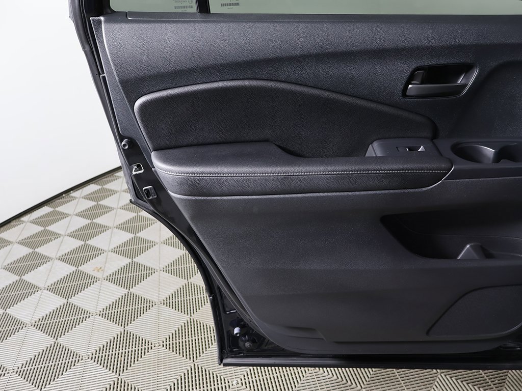 Used 2024 Honda Passport EX-L image 24