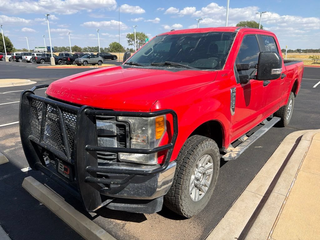 Used 2017 Ford F250 XL w/ STX Appearance Package AWD/4WD image 2