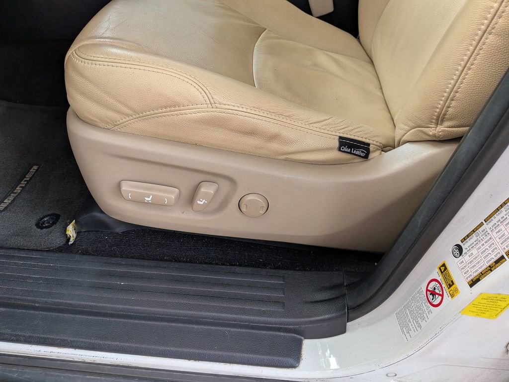 Used 2018 Toyota 4Runner SR5 image 13