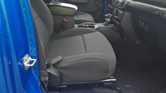 Used 2021 Jeep Gladiator Sport image 5