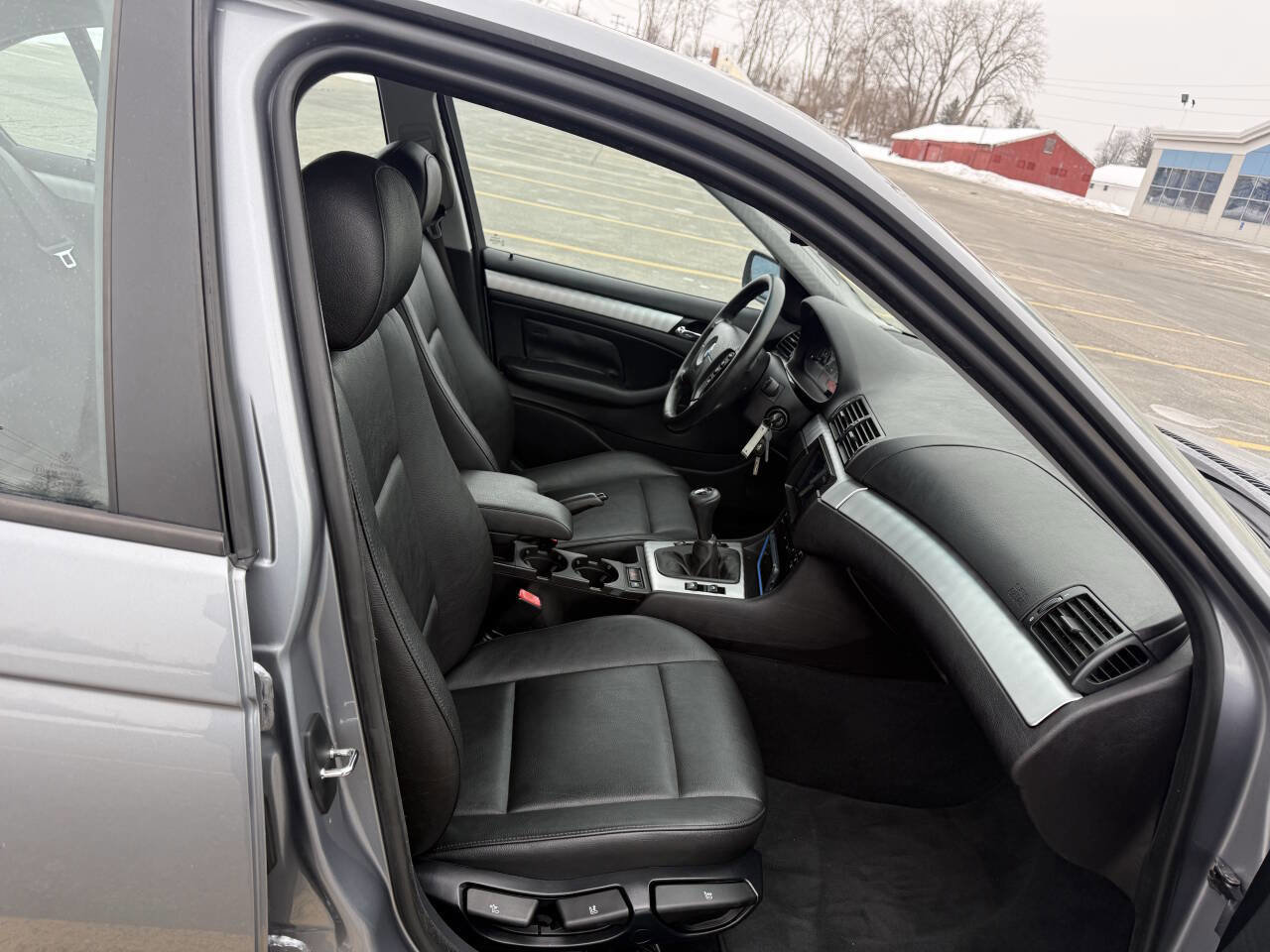 Used 2005 BMW 325xi 325xi AWD 4dr Sedan image 10