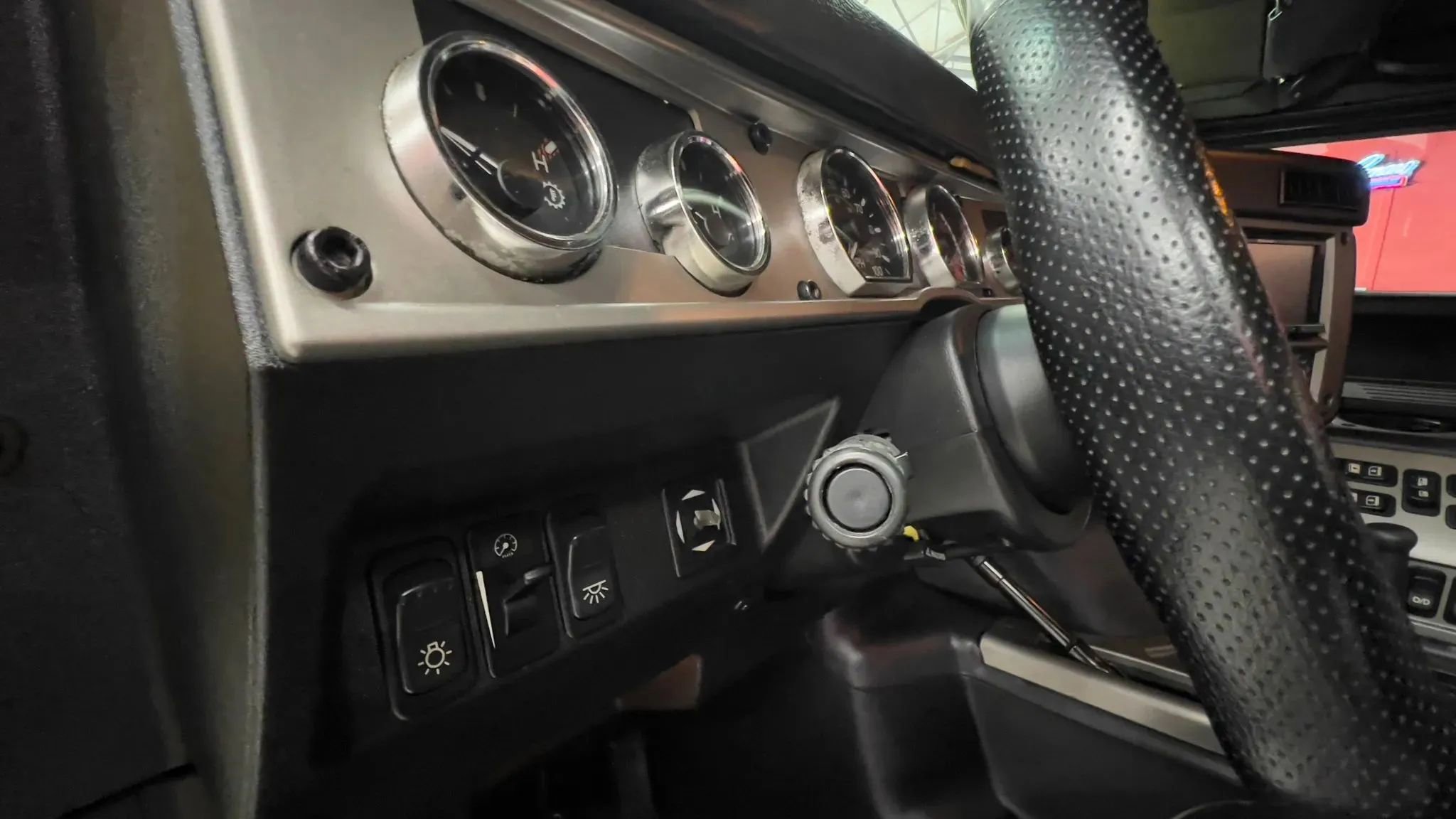 Used 2006 HUMMER H1 4-Door Open Top AWD/4WD image 17
