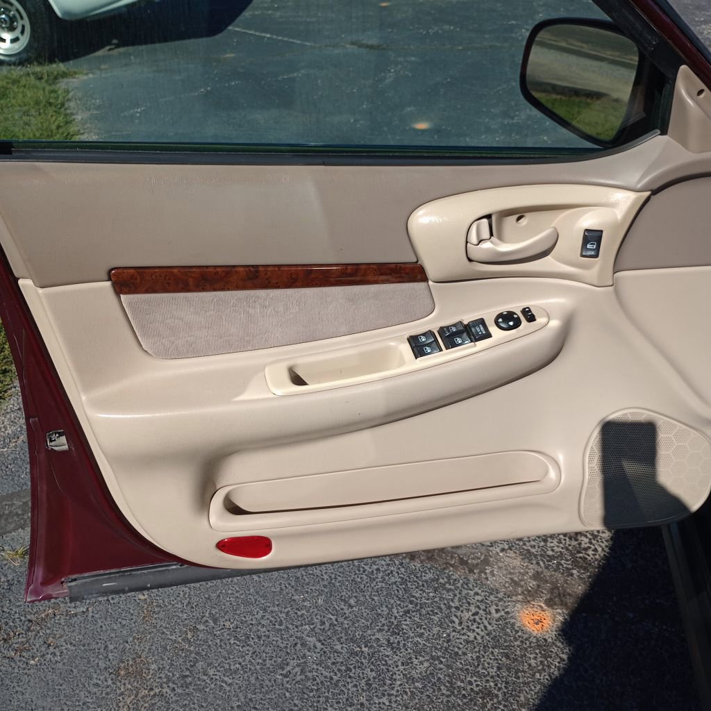 Used 2004 Chevrolet Impala w/ Preferred Equipment Group image 11