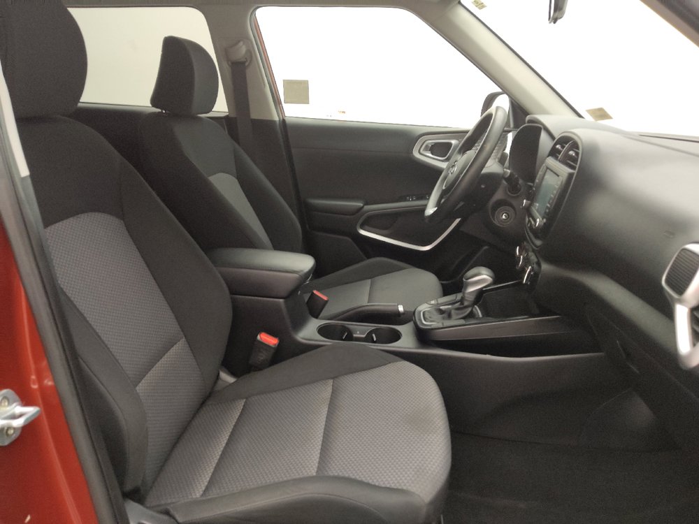 Used 2020 Kia Soul LX FWD image 21