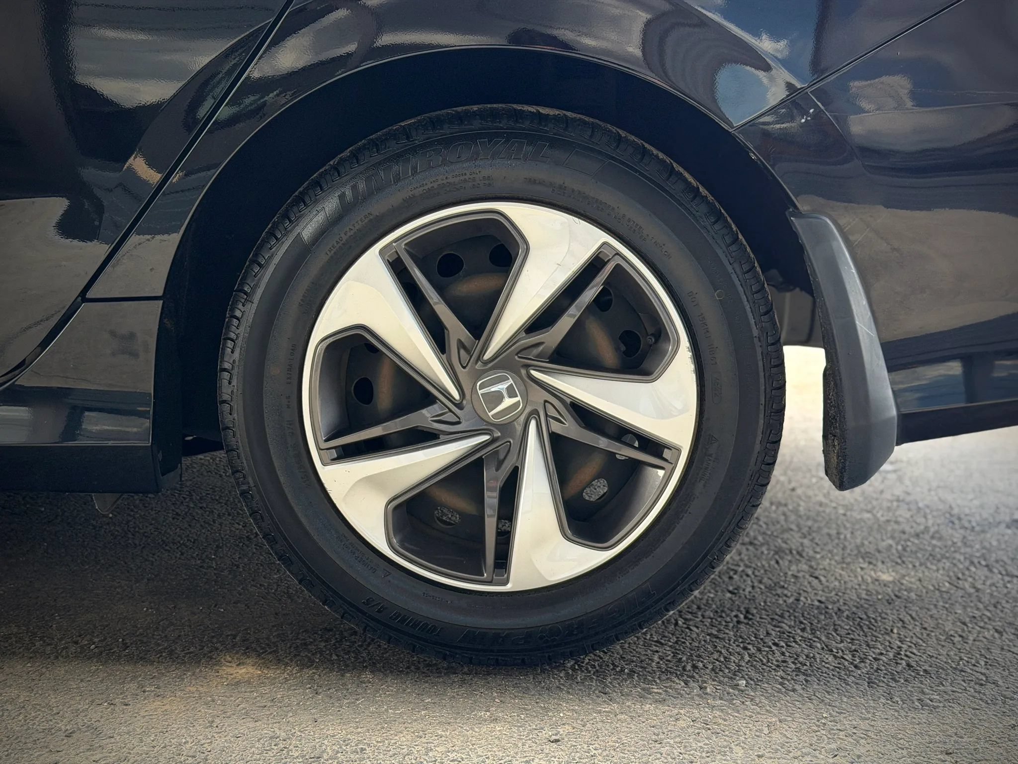 Used 2019 Honda Civic LX image 23