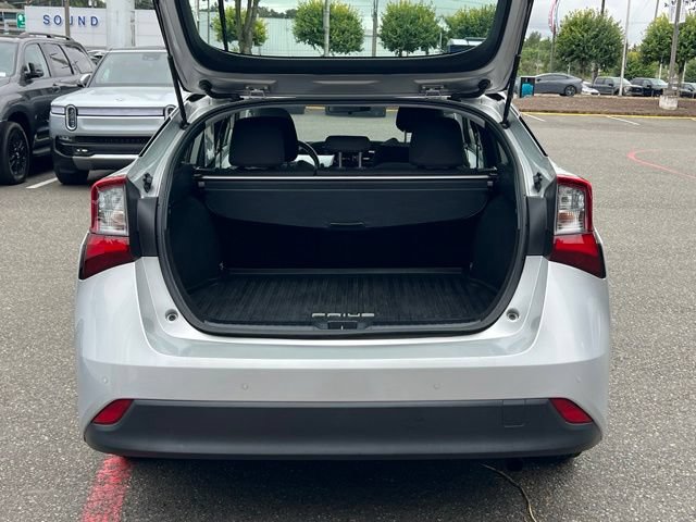 Used 2020 Toyota Prius LE AWD/4WD image 10