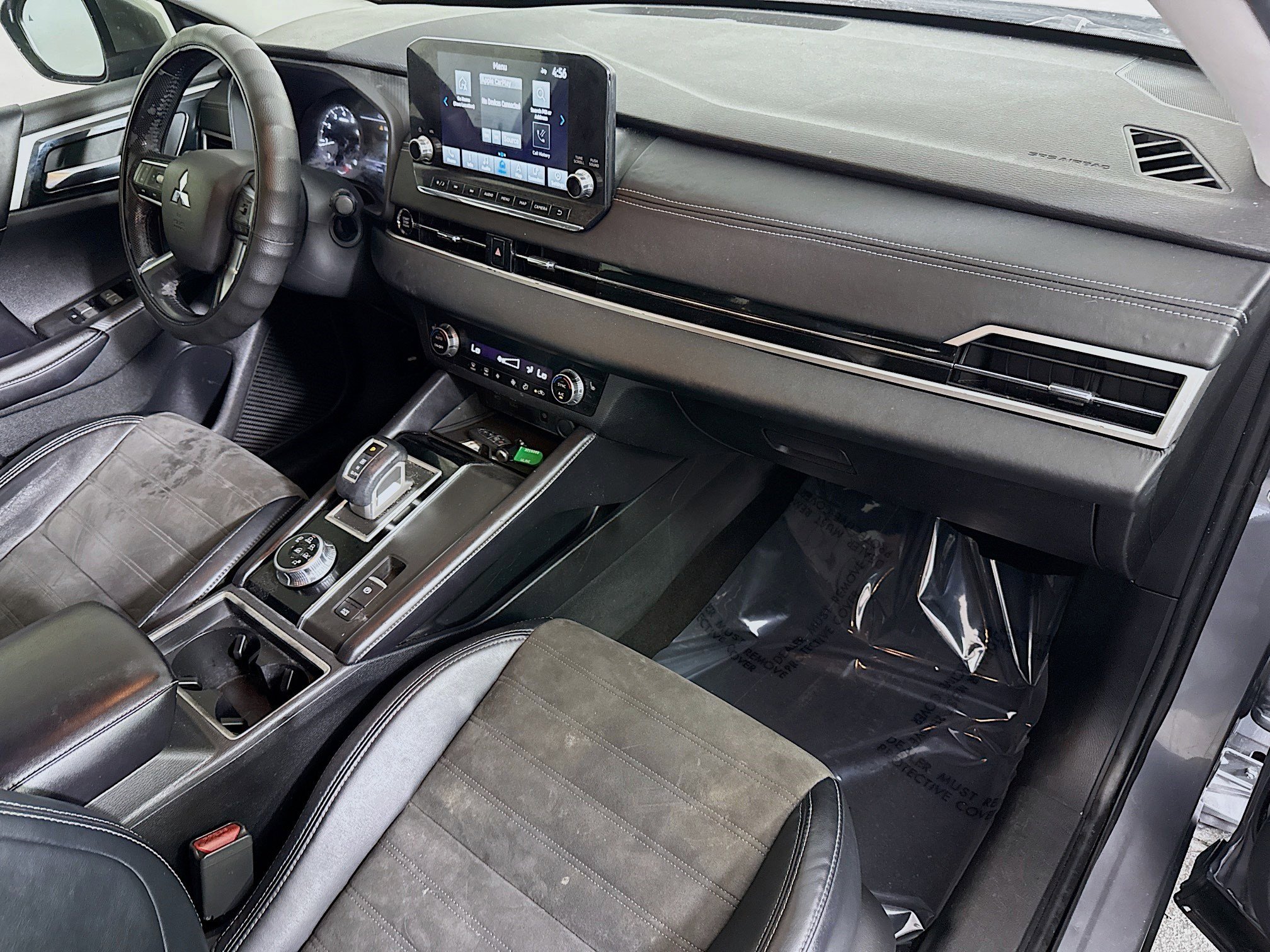 Used 2022 Mitsubishi Outlander SEL Black Edition image 30