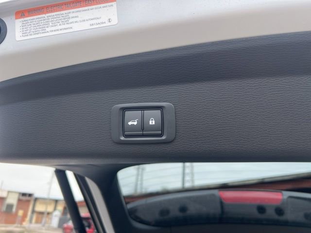 Used 2025 Mitsubishi Outlander SEL image 38