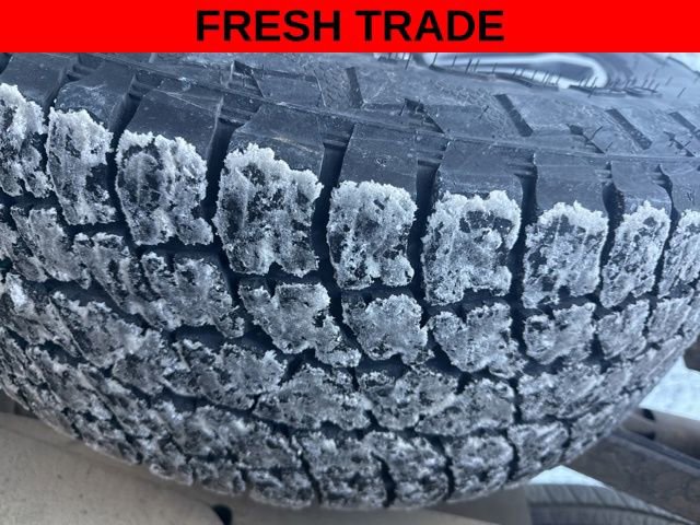 Used 2023 GMC Sierra 1500 AT4 w/ Technology Package image 18