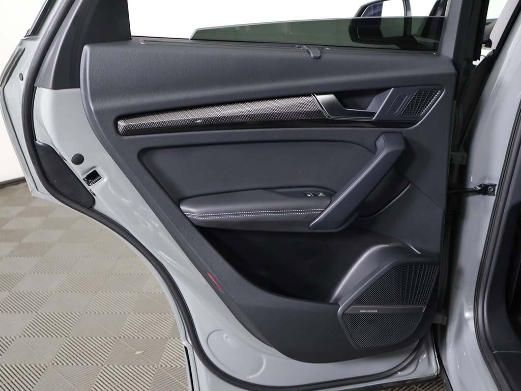 Used 2022 Audi SQ5 Premium Plus w/ Premium Plus Package image 27