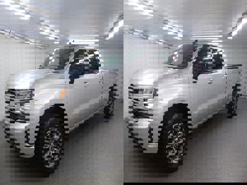 Used 2021 Chevrolet Silverado 1500 RST image 3