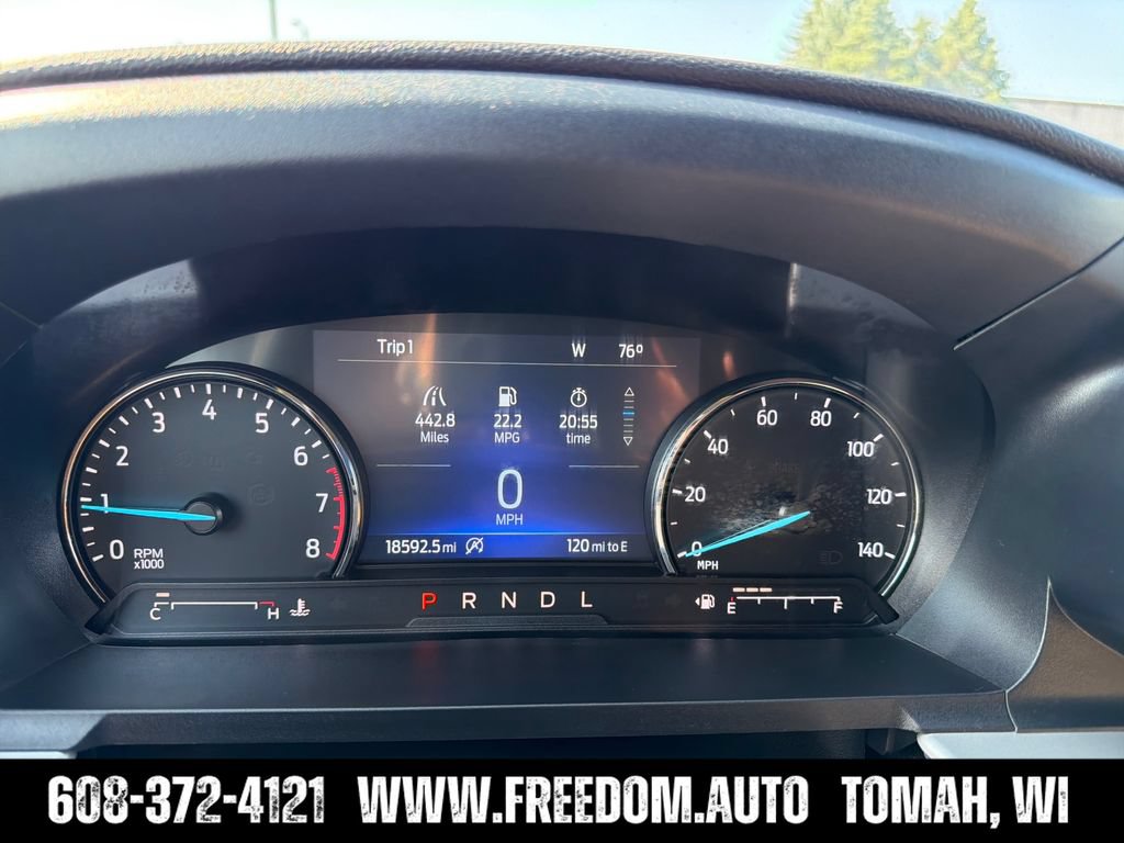 Used 2024 Ford Explorer XLT w/ Equipment Group 202A AWD/4WD image 18