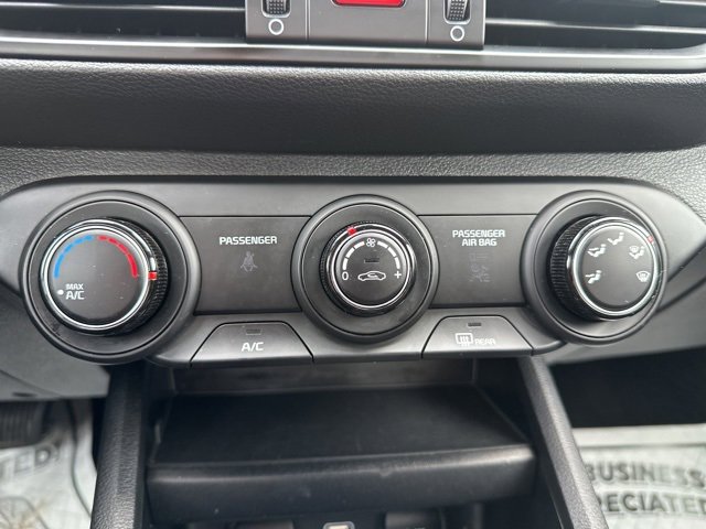 Used 2023 Kia Forte LXS w/ LXS Technology Package image 15