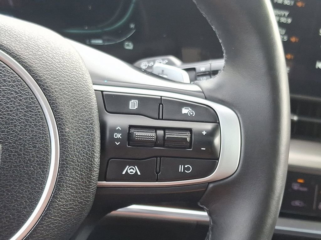 Used 2023 Kia Sportage EX w/ EX Premium Package image 24