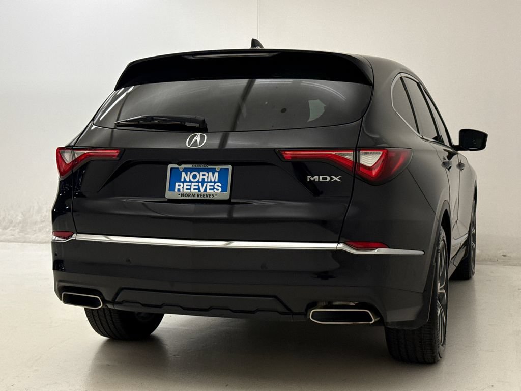 Used 2023 Acura MDX w/ Technology Package FWD image 9