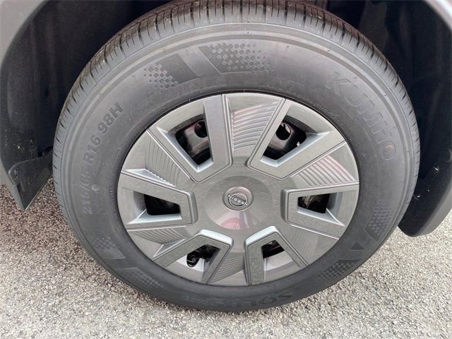 Used 2025 Nissan Kicks S image 22