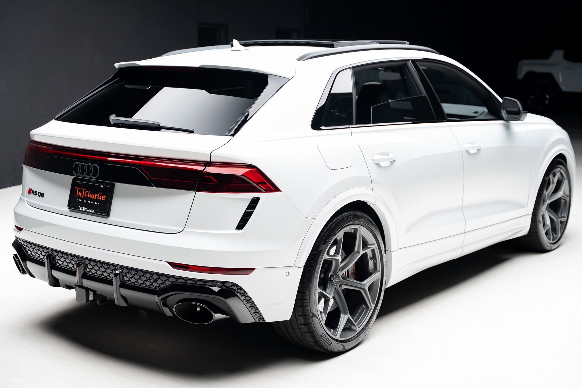 Used 2026 Audi RS Q8 performance AWD/4WD image 33