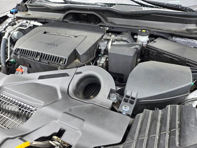 Used 2025 Honda Pilot Elite image 24