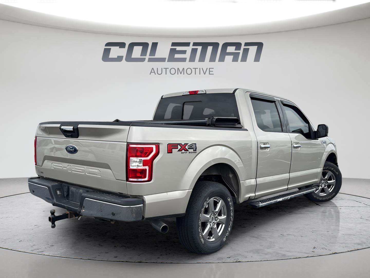 Used 2018 Ford F150 XLT w/ Equipment Group 302A Luxury AWD/4WD image 5