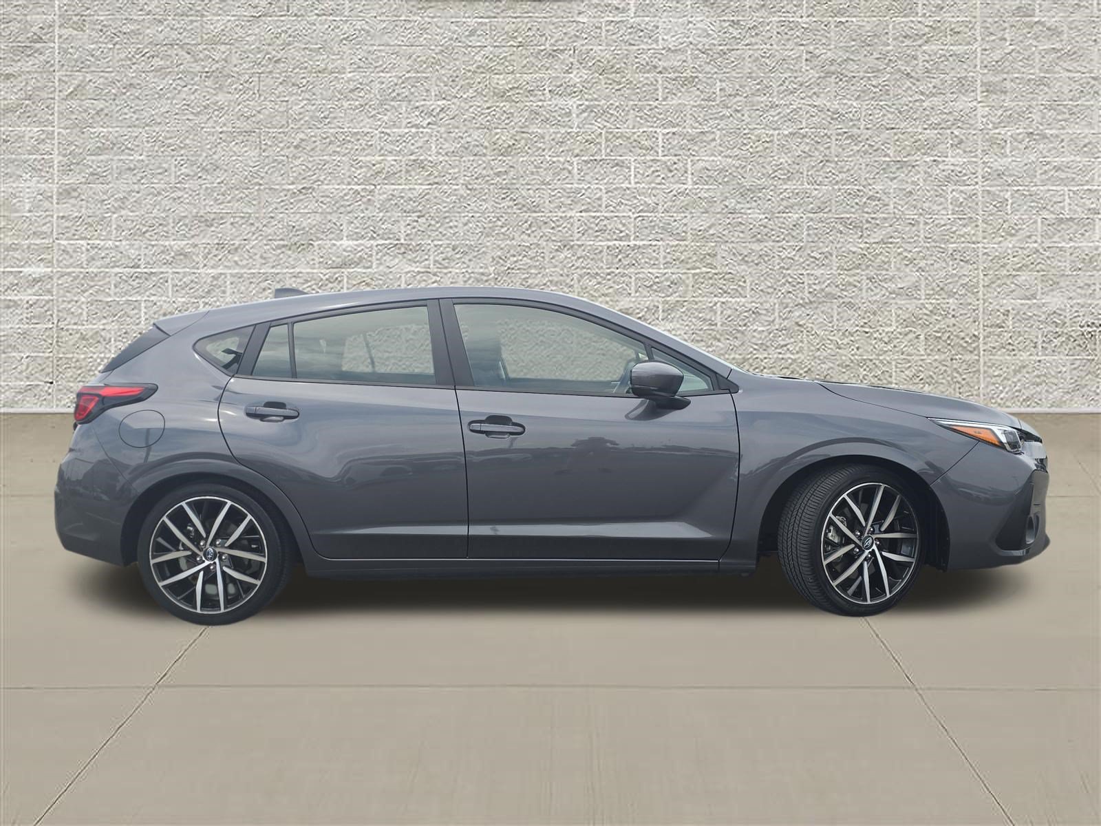 Certified 2024 Subaru Impreza 2.0i Sport AWD/4WD image 8