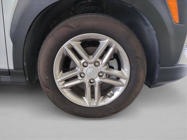 Used 2021 Hyundai Kona SE FWD image 21