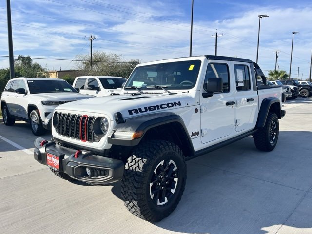 Used 2024 Jeep Gladiator Rubicon w/ Convenience Group image 3