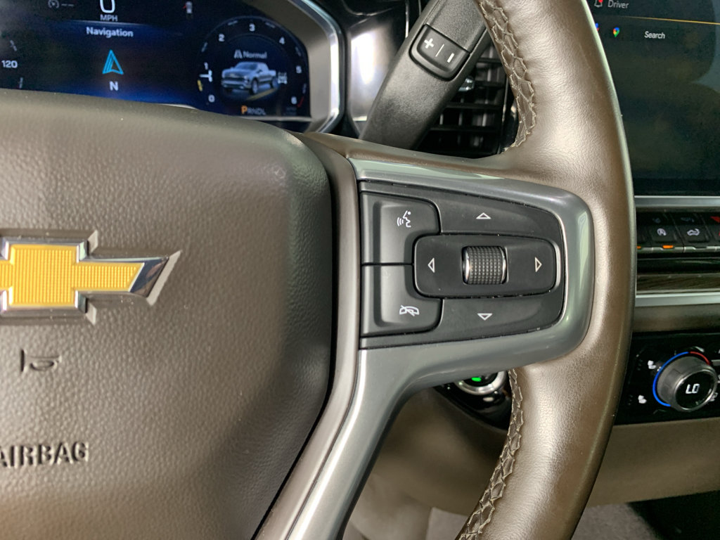 Used 2023 Chevrolet Silverado 1500 LT w/ Safety Package AWD/4WD image 17