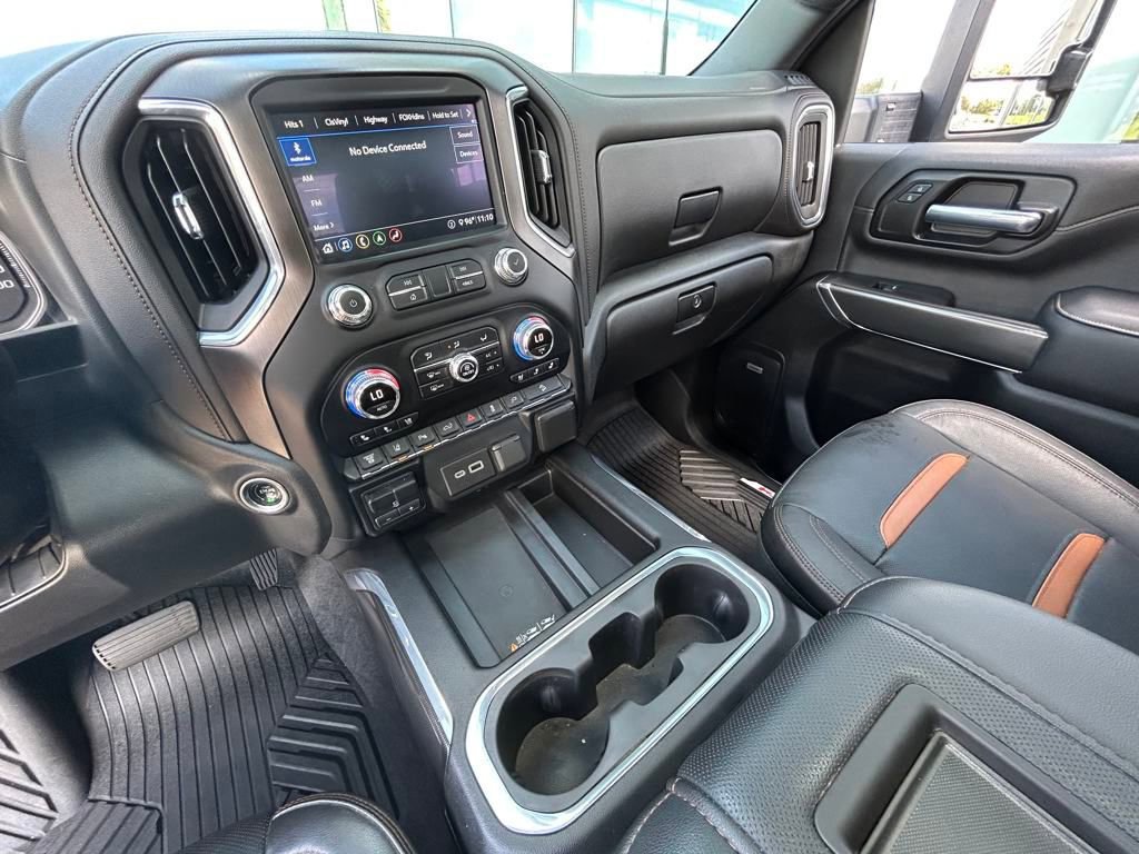 Used 2020 GMC Sierra 2500 AT4 w/ AT4 Premium Package image 19