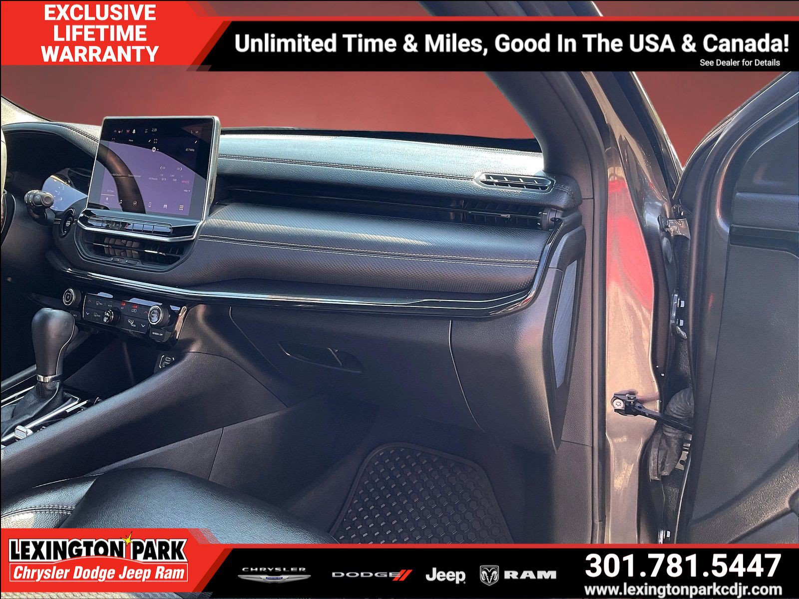 Used 2023 Jeep Compass Latitude w/ Convenience Group AWD/4WD image 24