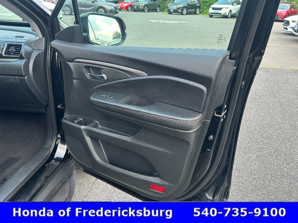 Certified 2023 Honda Ridgeline Sport image 14