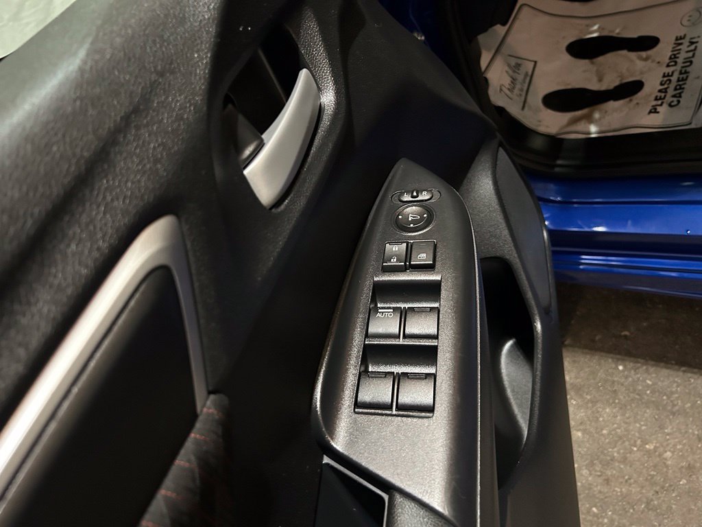 Used 2018 Honda Fit Sport image 15