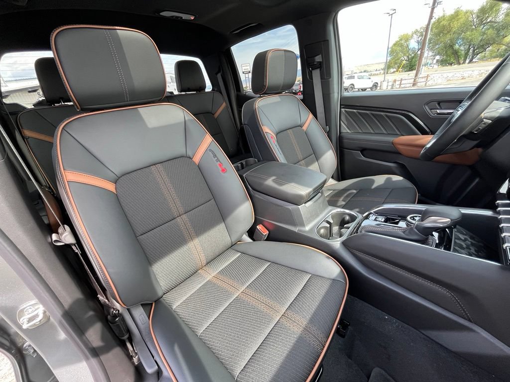 New 2026 GMC Canyon AT4 w/ Technology Plus Package AWD/4WD image 19