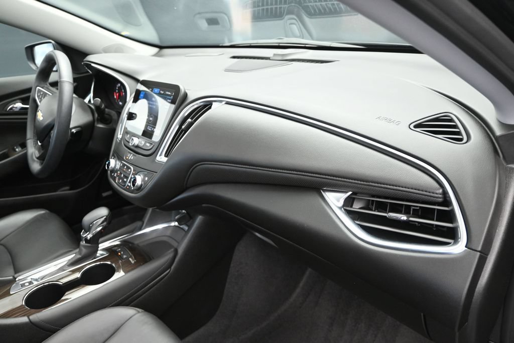 Used 2024 Chevrolet Malibu LT FWD image 23