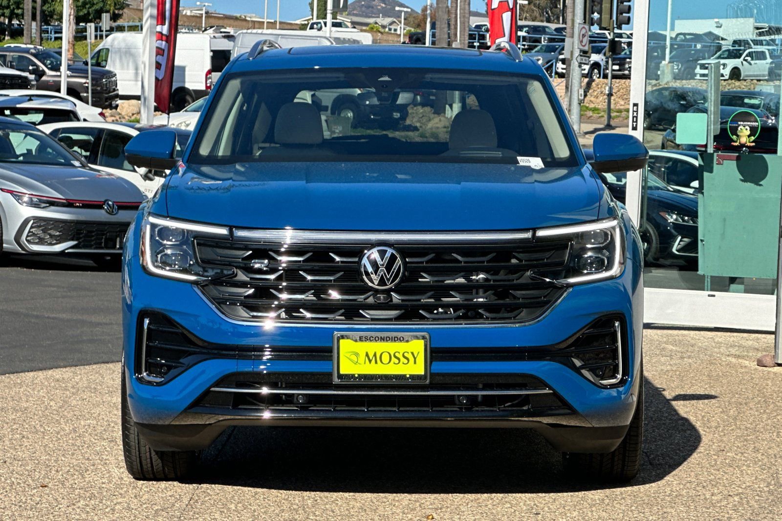 New 2026 Volkswagen Atlas SEL Premium R-Line image 8