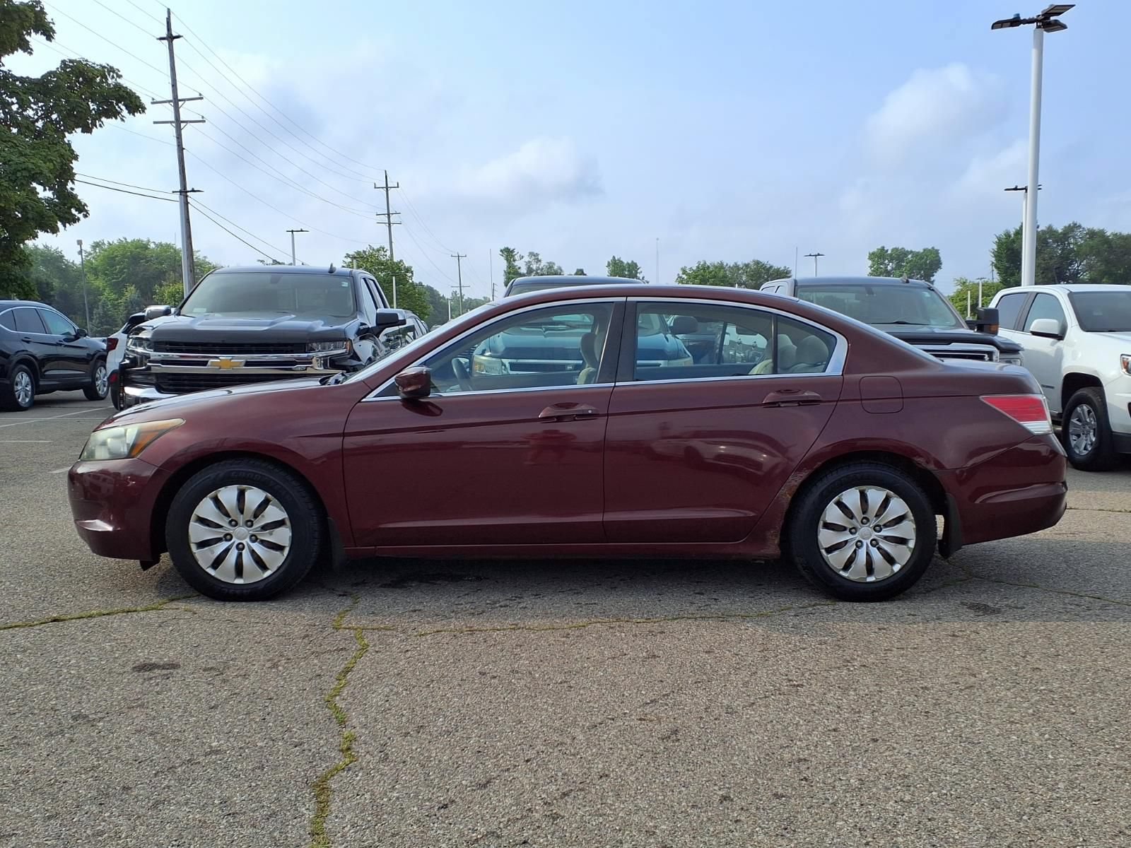 Used 2010 Honda Accord LX image 7