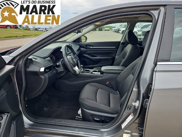 Used 2021 Nissan Altima 2.5 SV w/ SV Premium Package FWD image 18