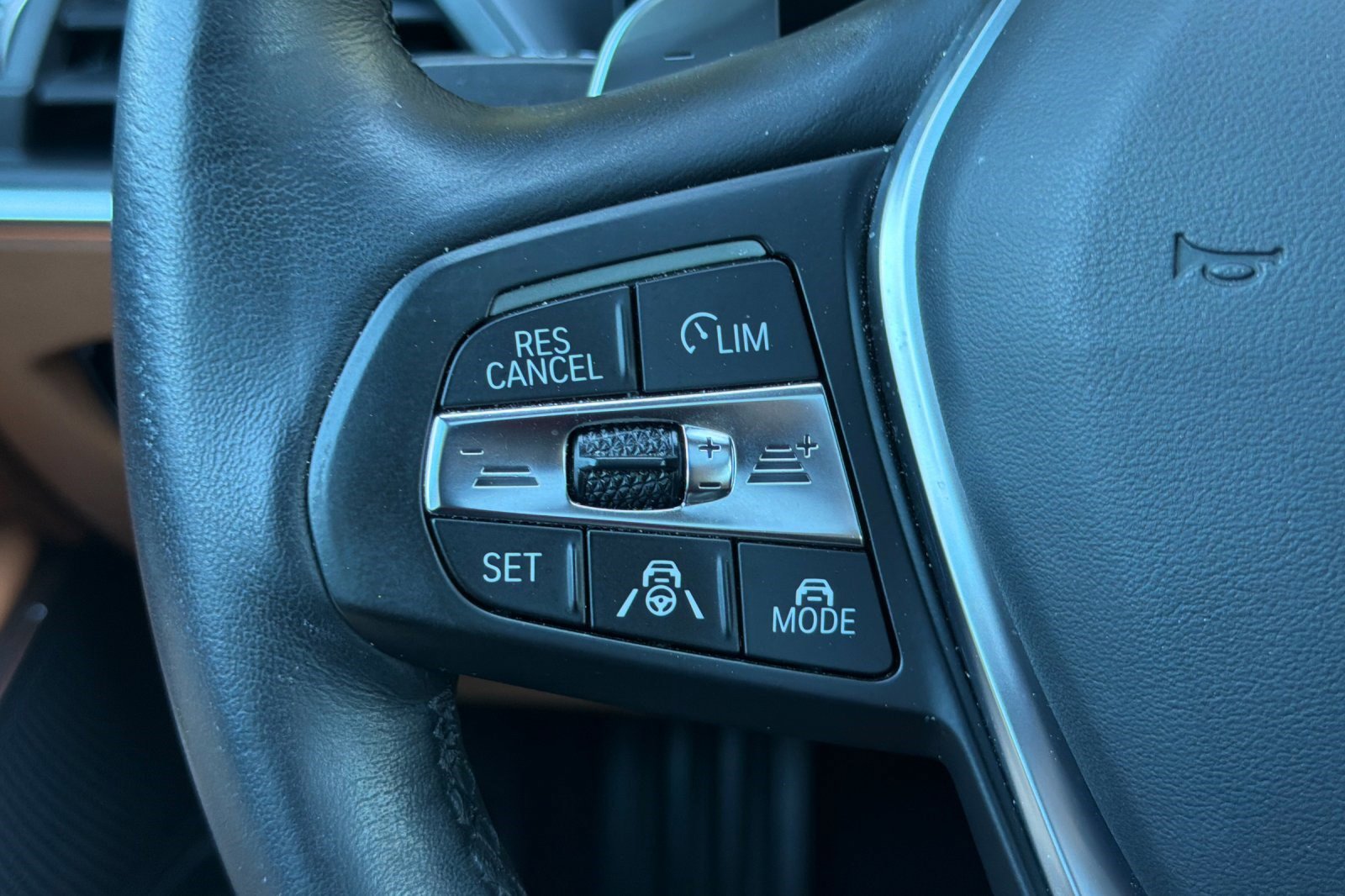 Used 2023 BMW 330i 330i w/ Premium Package image 30