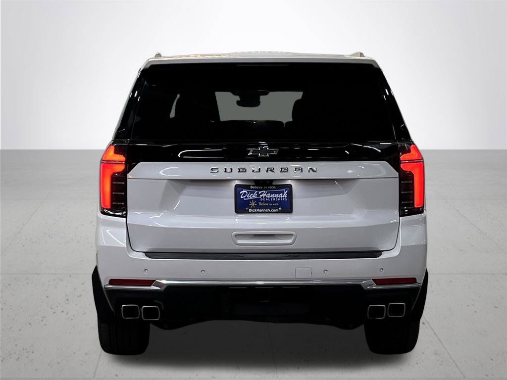Certified 2025 Chevrolet Suburban High Country w/ Sun And Tow Package AWD/4WD image 11